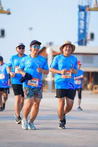 BIB: 9330
                            <button type="button" onclick="openModal(3240507)" class="btn btn-primary btn-sm float-right btn-popup" data-toggle="modal" data-target=".modal-high-quality">
                        <i class="fas fa-shopping-cart"></i> Add to Cart
                    </button>
                                            <button type="button" onclick="isThisMe(3240507, true)" class="btn btn-success btn-sm float-right btn-popup btn-isme hidden" data-toggle="tooltip" data-placement="bottom" title="นี่คือรูปของคุณใช่ไหม คลิกที่นี่เพื่อเอาเข้าอัลบั้ม">
                        <i class="fas fa-plus"></i> Add to album
                    </button>
                    <button type="button" onclick="isThisMe(3240507, false)" class="btn btn-warning btn-sm float-right btn-popup btn-isnotme hidden">
                        <i class="fas fa-ban"></i> Remove from album
                    </button>